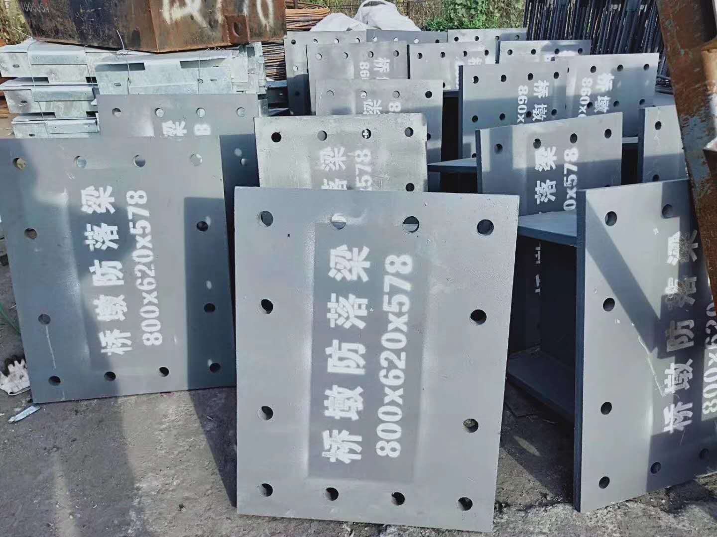 防落梁.jpg
