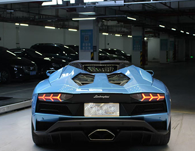 名车2.jpg